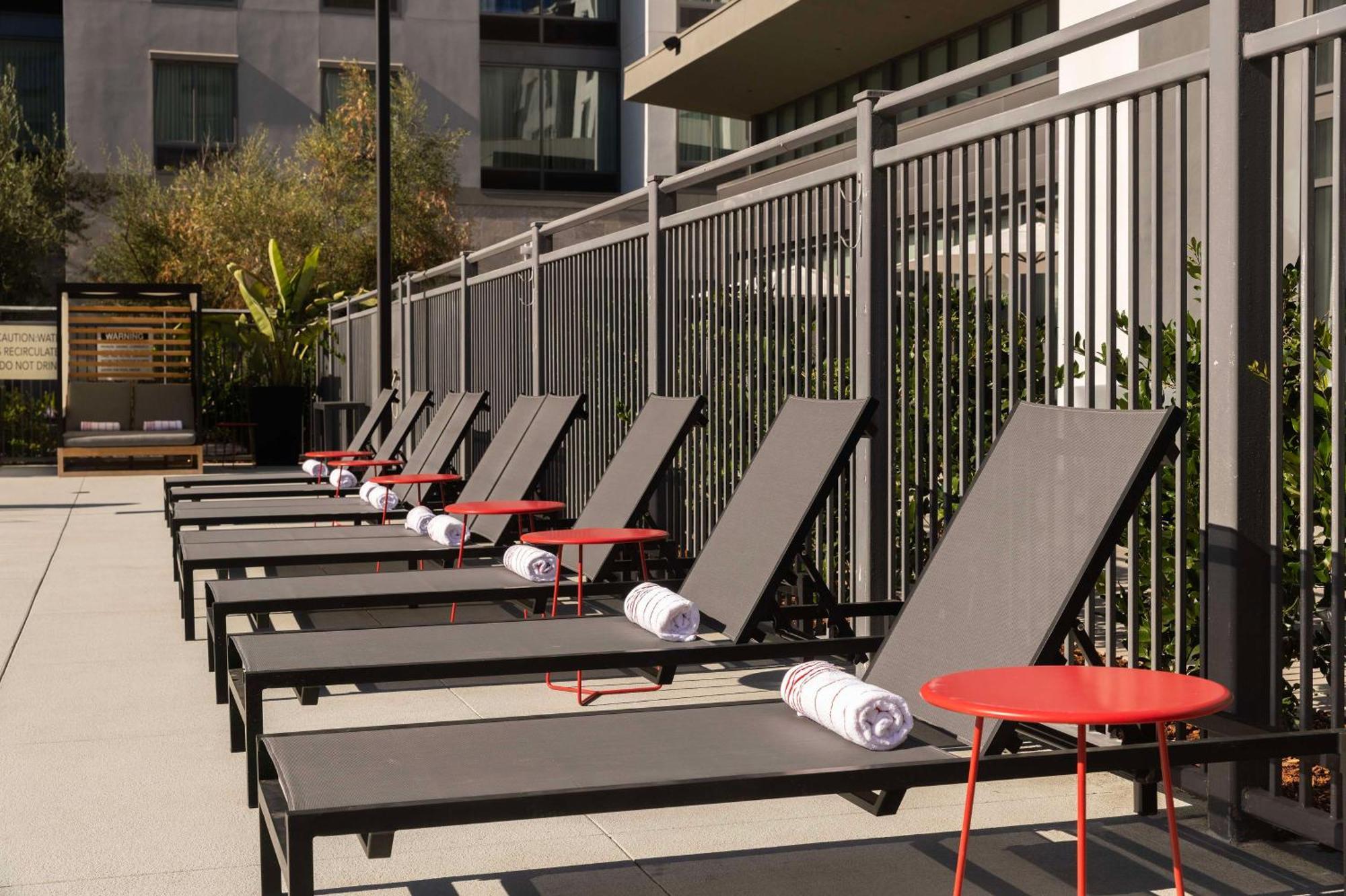 Homewood Suites By Hilton Long Beach Airport Exteriör bild