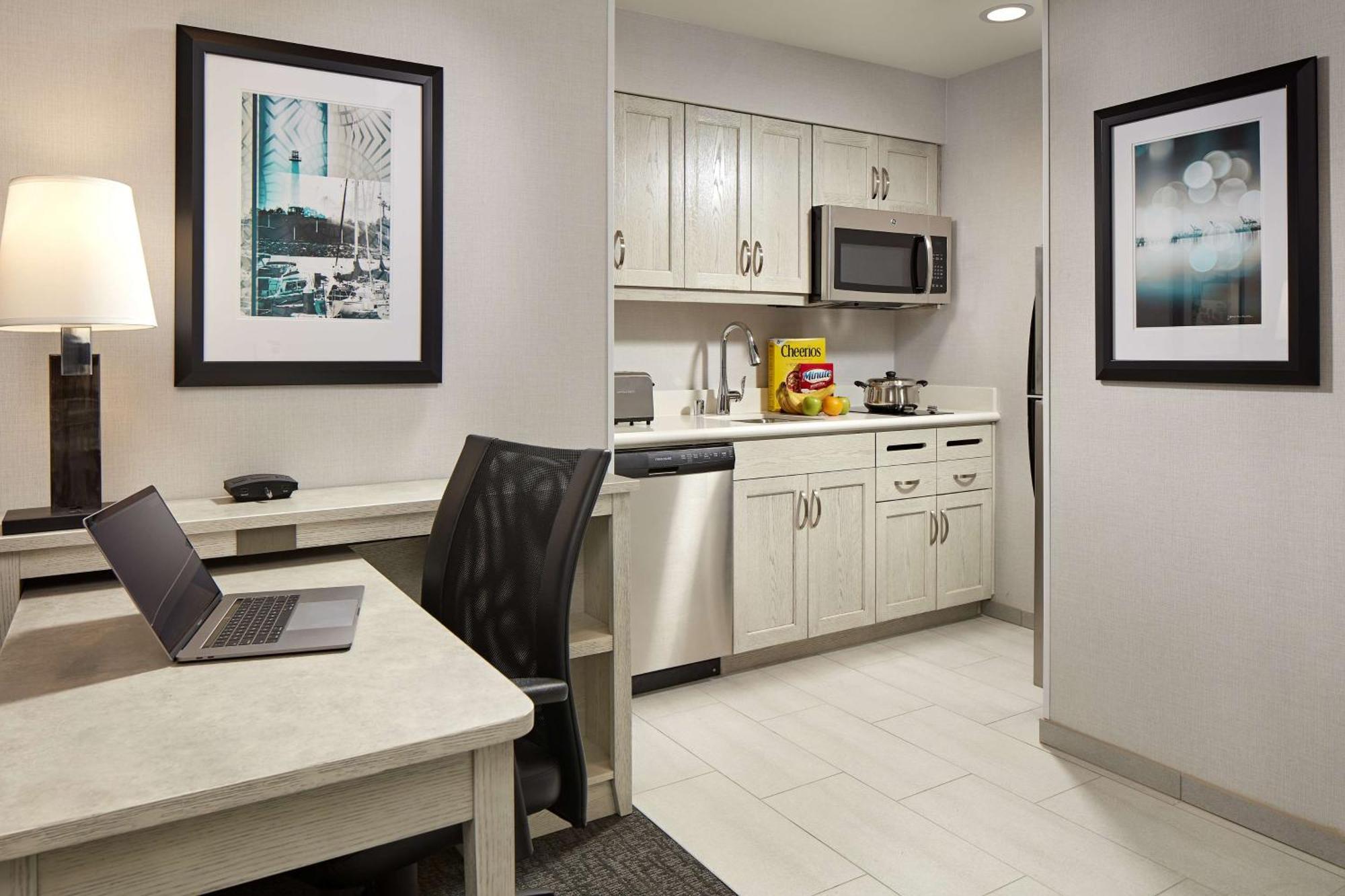 Homewood Suites By Hilton Long Beach Airport Exteriör bild